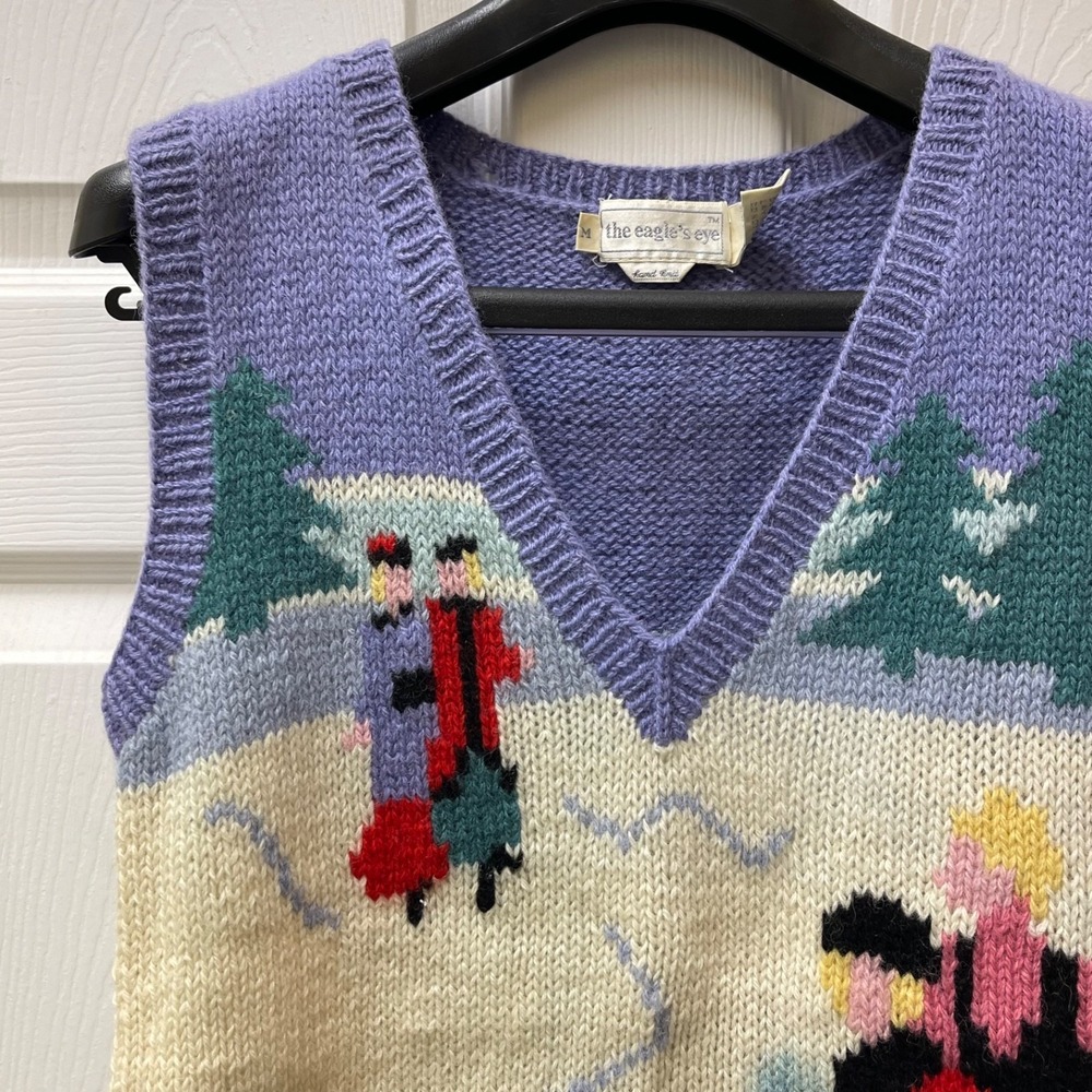 Vintage The Eagle's Eye M Hand Knit Victorian Ice Sisters 3D Sweater Vest